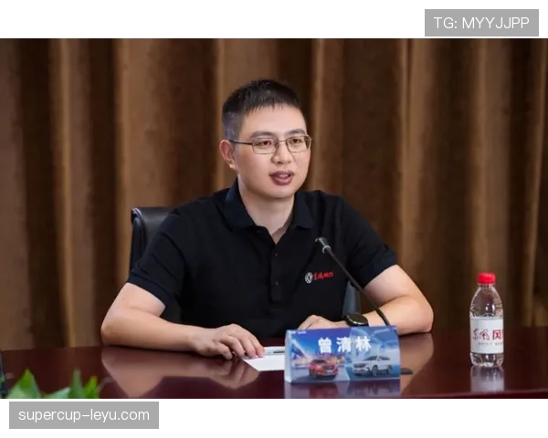 上海海港内容运营者如何突破困境？从迷失到转型，李亮的职业成长蜕变历程