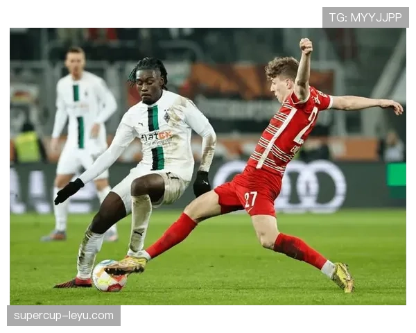 法兰克福定位球战术奏效，连胜势头引关注